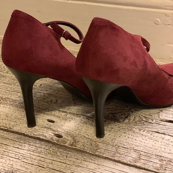 Ralph Lauren suede pumps - Picture 8 of 9